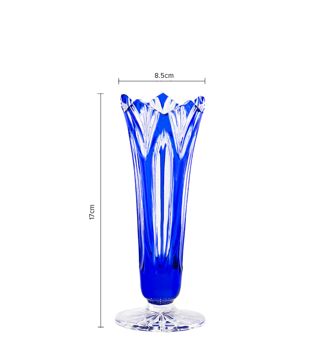 CAESAR CRYSTAL BOHEMIAE - Emperor Butterfly's Wings - Mesmerizing Flower Vase to Make Any Setting Appealing.