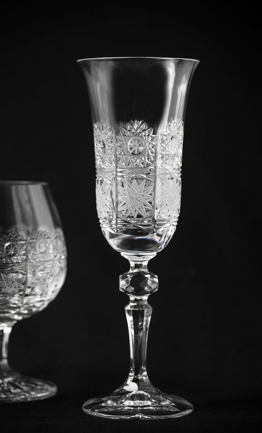 CAESAR CRYSTAL BOHEMIAE - Goblet Smalt Gold - High-quality Crystal Glass Enriched with Smalt Paint and 24carat Gold.